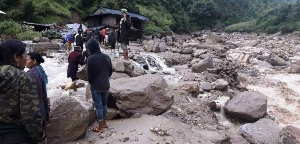 बागलुङ बाढी पहिरोमा बेपत्ता ८ जनाको ज्यान गयो