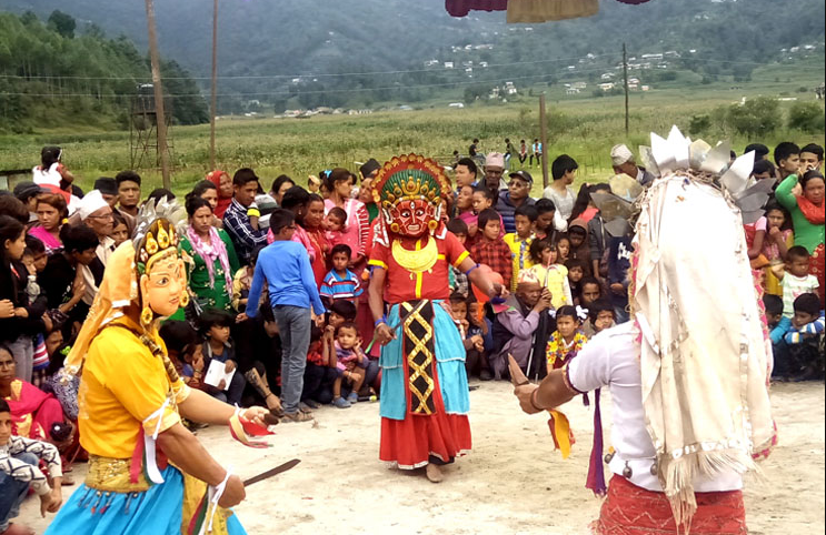 मकवानपुरमा हिलेजात्रा मनाइयो