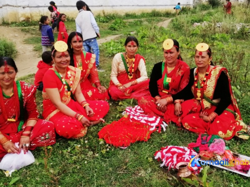 हुम्लामा यसरी मनाइयो तीज (फोटोहरु)