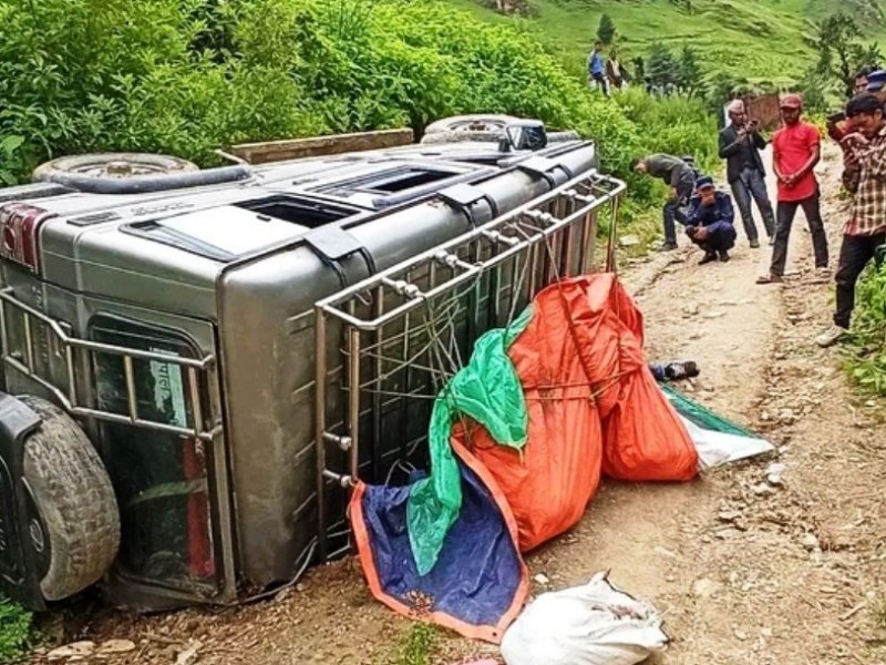 जुम्लामा जीप दुर्घटना हुँदा चालकसहित दुईको मृत्यु 