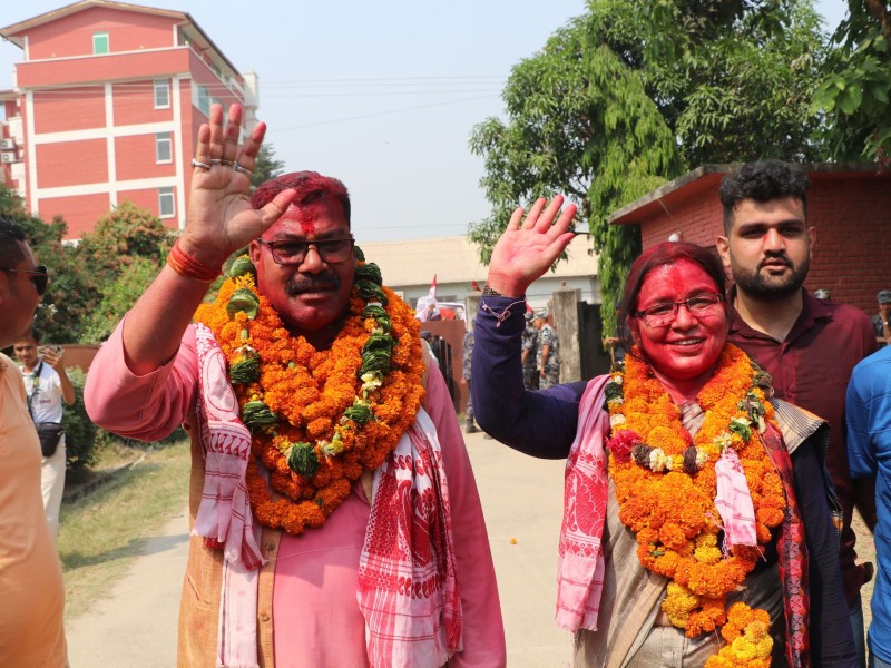 धनगढी उपमहानगरमा गठबन्धनका मेयर र उपमेयरको उम्मेदवारी दर्ता