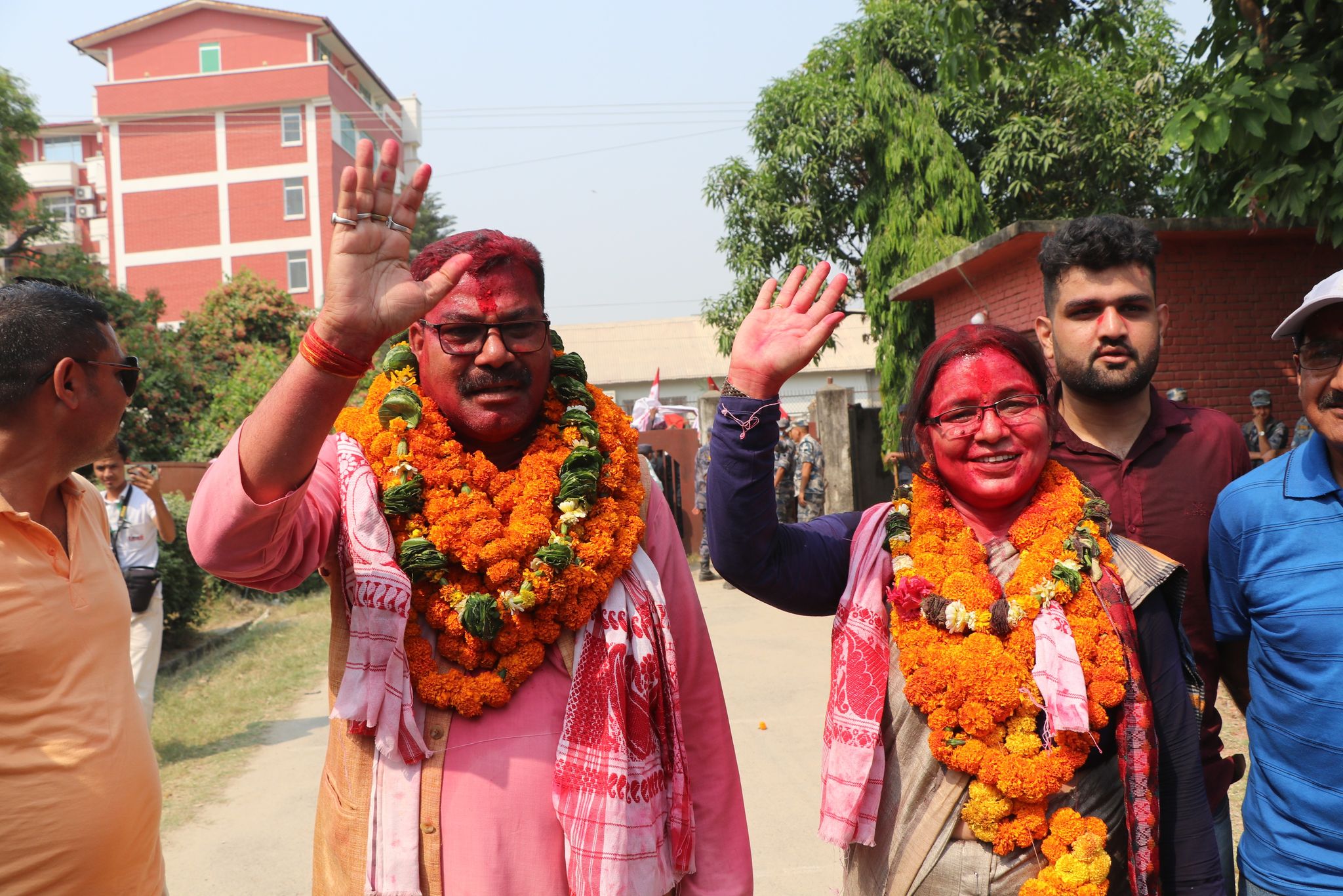 धनगढी उपमहानगरमा गठबन्धनका मेयर र उपमेयरको उम्मेदवारी दर्ता